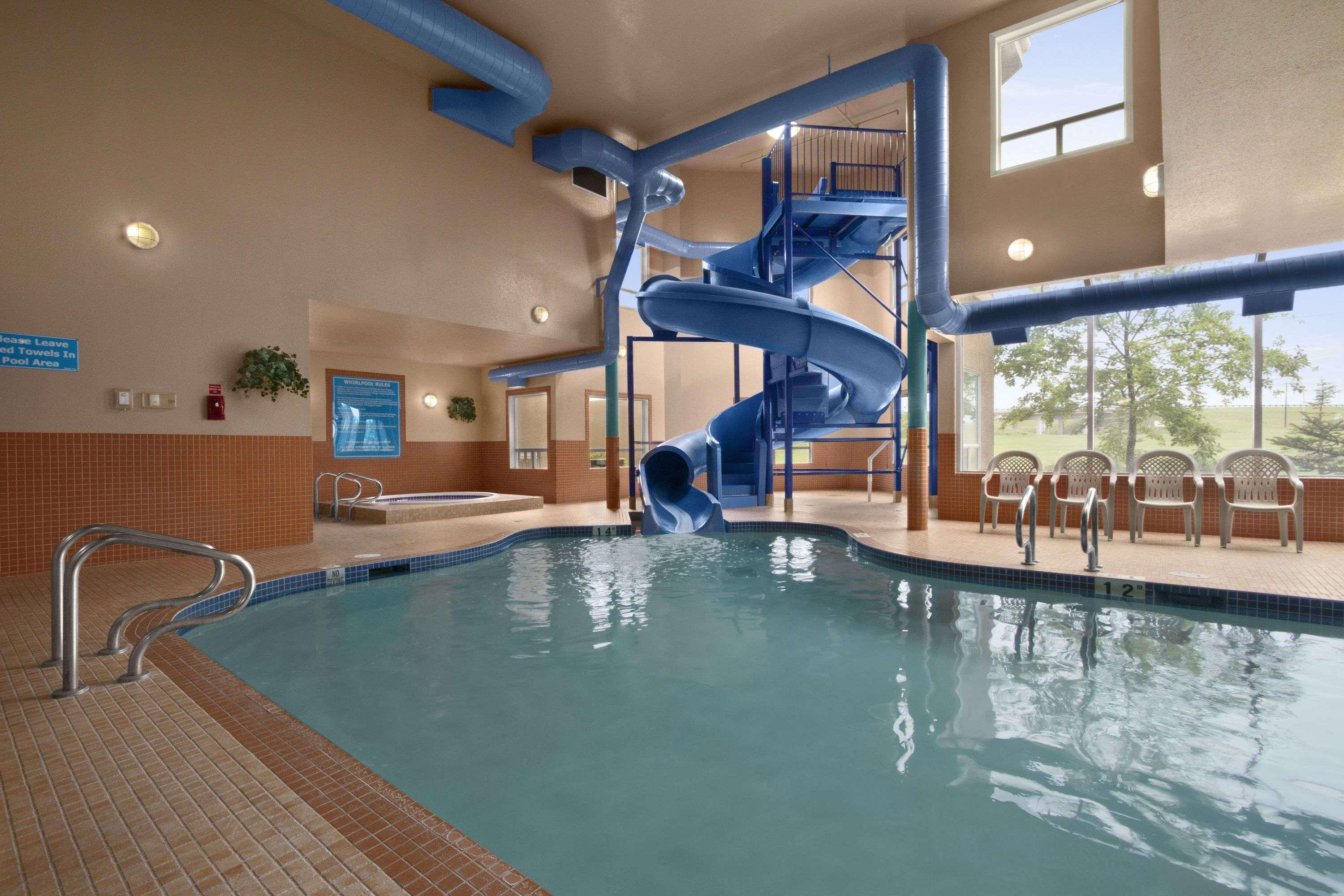 Days Inn By Wyndham Red Deer Exteriér fotografie