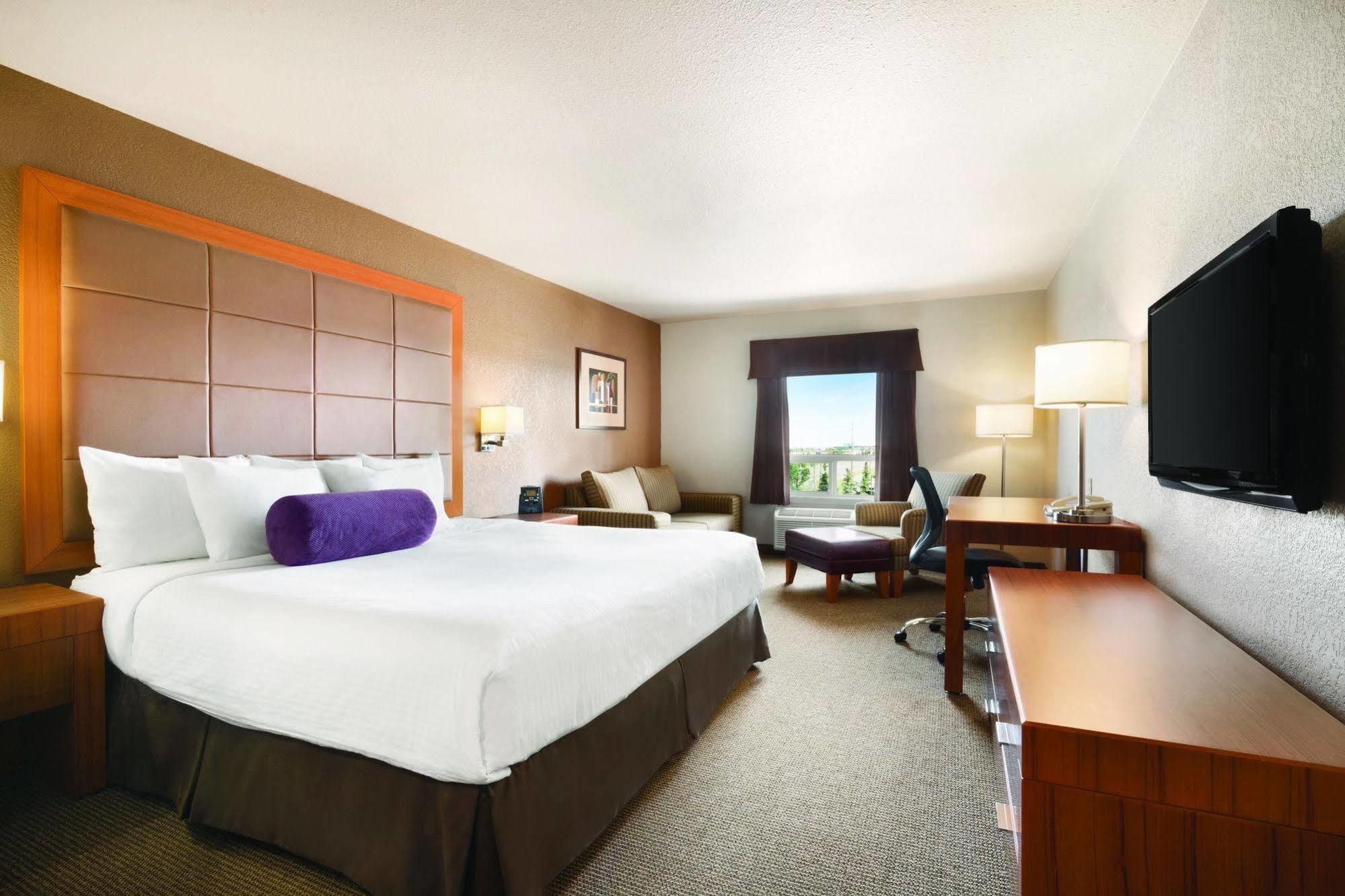 Days Inn By Wyndham Red Deer Exteriér fotografie